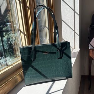 listing-status-banner